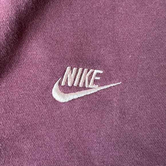 VGUC Nike Women’s Sweatshirt - Picture 3 of 4